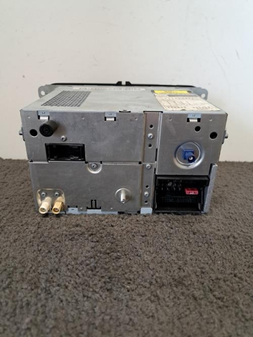 Image Autoradio d'origine - VOLKSWAGEN PASSAT 5