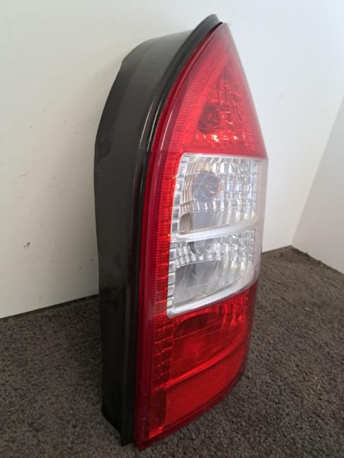 Image Feu arriere principal droit (feux) - OPEL ZAFIRA A