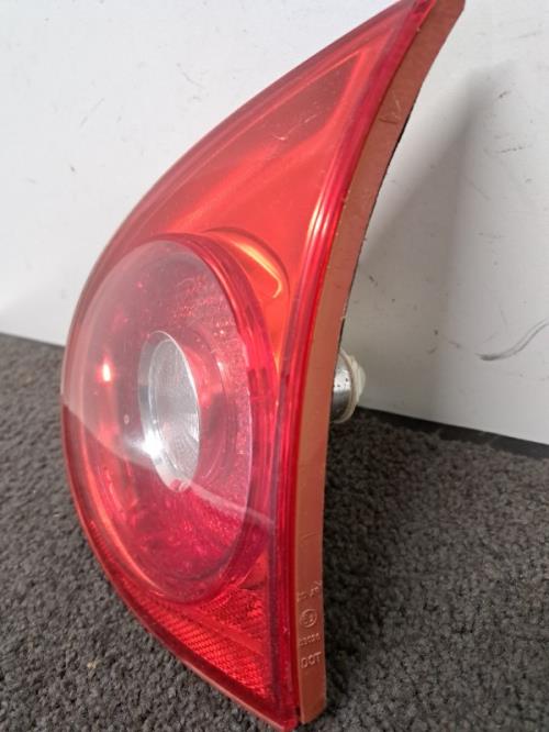 Image Feu arriere secondaire droit (feux) - VOLKSWAGEN GOLF 5