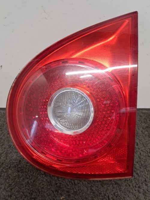 Image Feu arriere secondaire droit (feux) - VOLKSWAGEN GOLF 5
