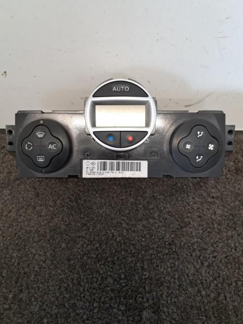 Image Commande chauffage - RENAULT MEGANE 2