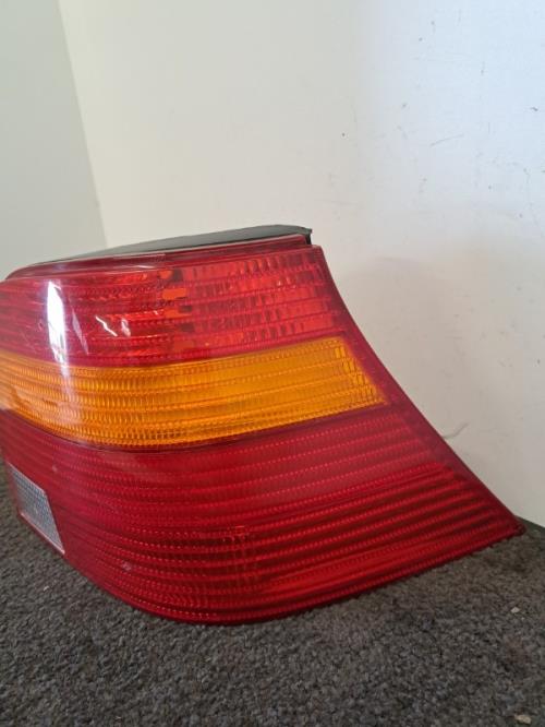 Image Feu arriere principal droit (feux) - VOLKSWAGEN GOLF 4