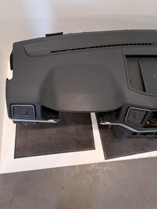 Image Planche de bord complete - VOLKSWAGEN AMAROK