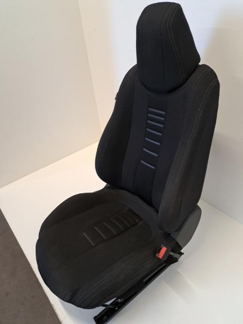 Image Siege avant droit - PEUGEOT 308 2