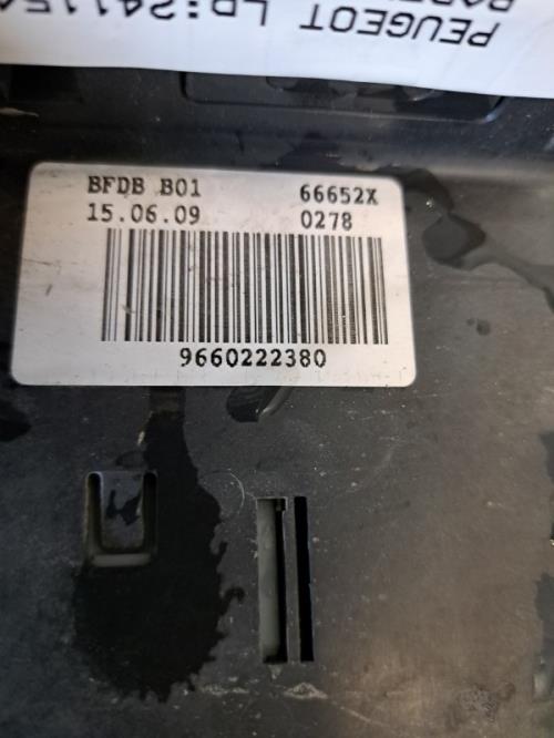 Image Porte fusible - PEUGEOT PARTNER 2