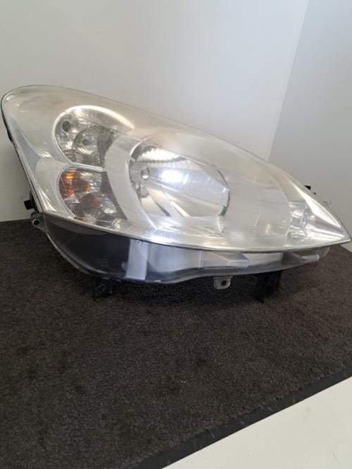 Image Optique avant principal droit (feux)(phare) - PEUGEOT PARTNER 2