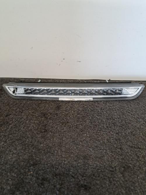 Image Feu arriere stop central - PEUGEOT 308 2