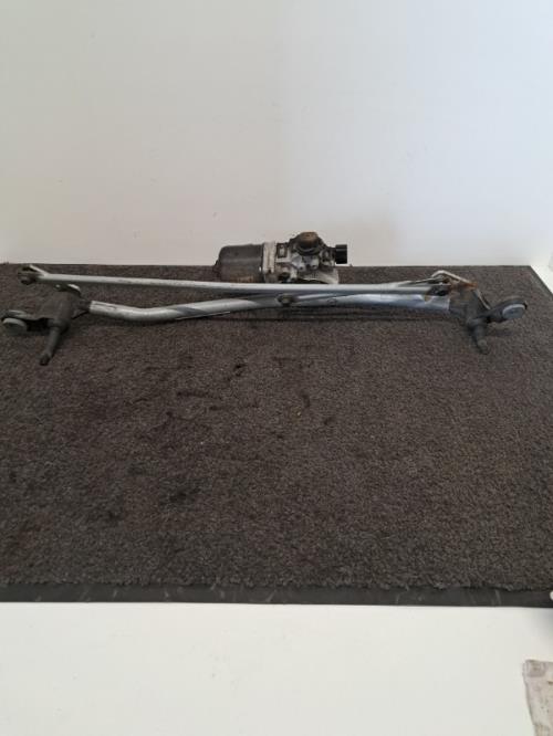 Image Moteur essuie glace avant - DACIA SANDERO 2