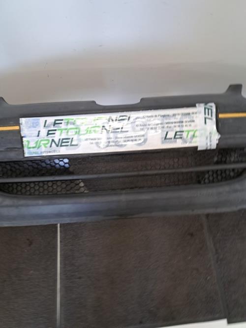 Image Pare choc avant - PEUGEOT 106