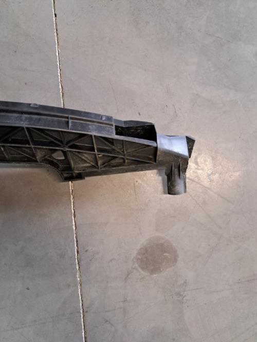 Image Renfort pare choc avant (traverse) - PEUGEOT 206