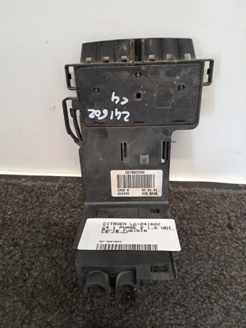 Image Porte fusible - CITROEN C4 1