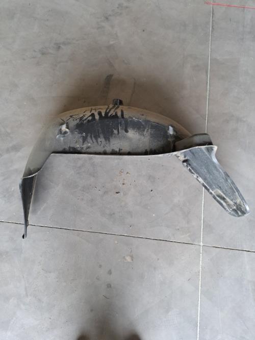 Image Pare boue arriere droit - VOLKSWAGEN AMAROK