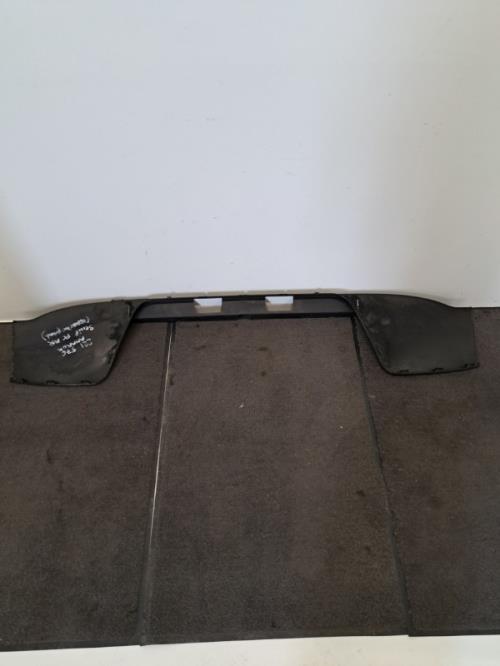 Image Moulure de pare choc arriere - VOLKSWAGEN AMAROK