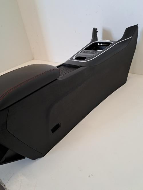 Image Console central (interieur plastique) - PEUGEOT 308 2