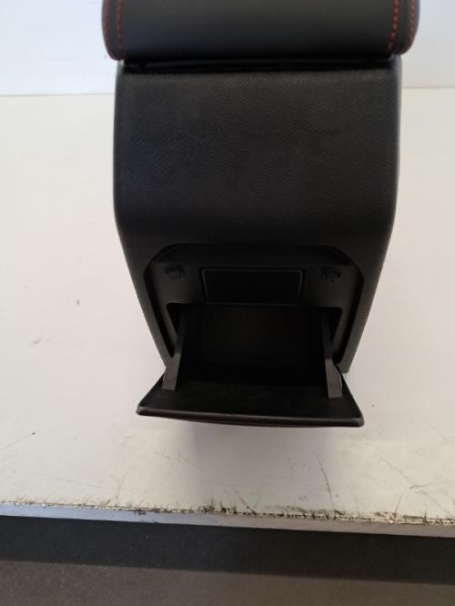 Image Console central (interieur plastique) - PEUGEOT 308 2