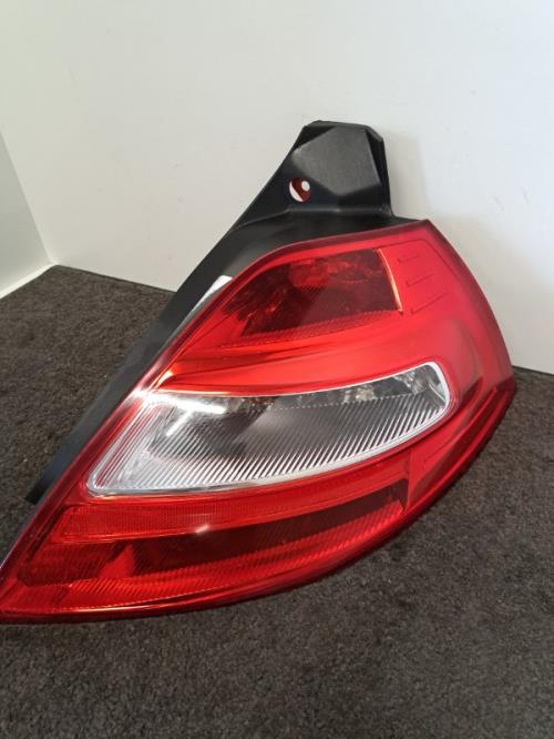 Image Feu arriere principal droit (feux) - RENAULT MEGANE 2