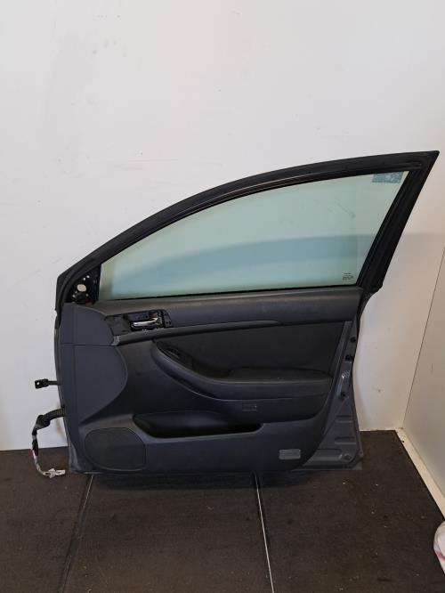 Image Porte avant droit - TOYOTA AVENSIS 2