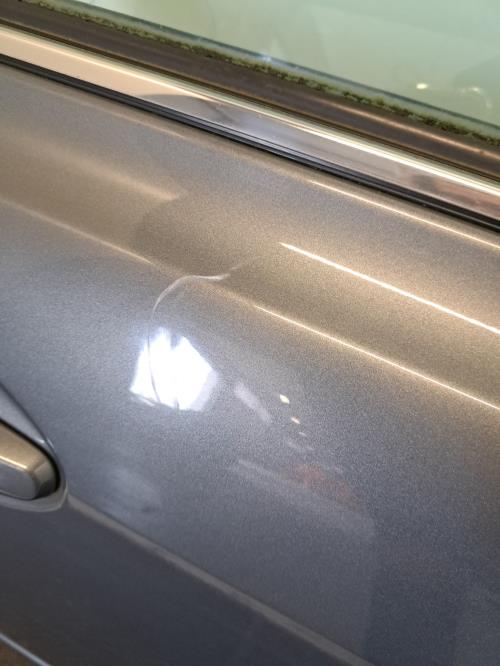 Image Porte avant droit - TOYOTA AVENSIS 2