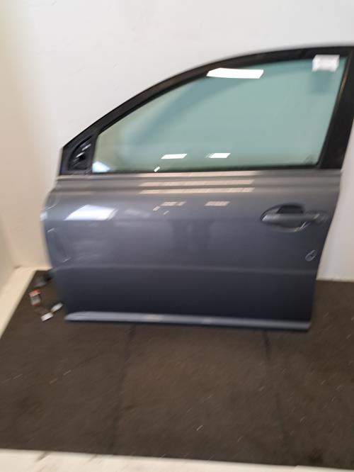 Image Porte avant gauche - TOYOTA AVENSIS 2