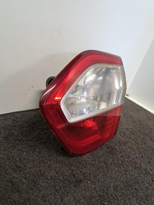 Image Feu arriere secondaire droit (feux) - RENAULT FLUENCE