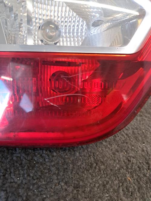 Image Feu arriere secondaire gauche (feux) - RENAULT FLUENCE