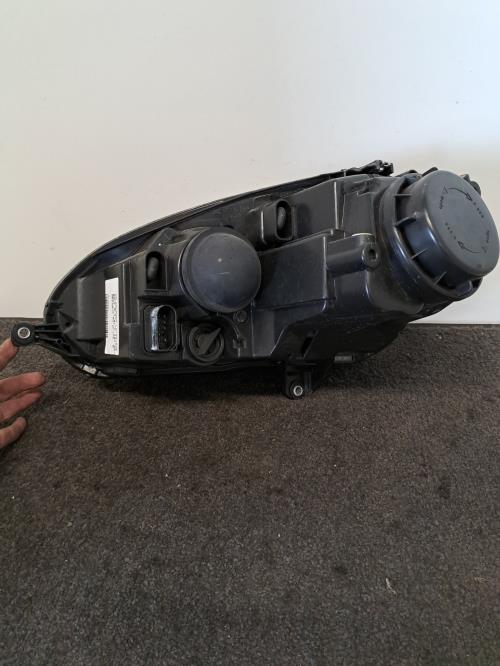 Image Optique avant principal droit (feux)(phare) - VOLKSWAGEN GOLF 5