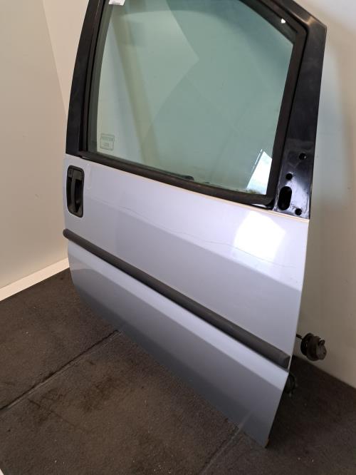 Image Porte avant droit - PEUGEOT 806