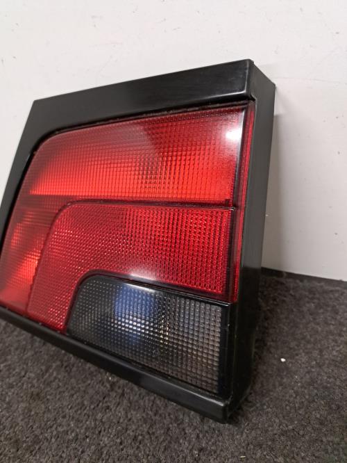 Image Feu arriere secondaire droit (feux) - PEUGEOT 806