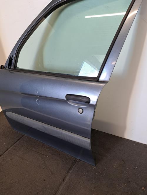 Image Porte avant gauche - CITROEN XSARA PICASSO