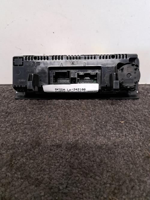 Image Commande chauffage - SKODA FABIA 3