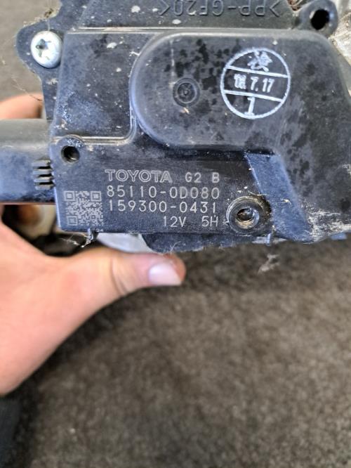 Image Moteur essuie glace avant - TOYOTA YARIS 2