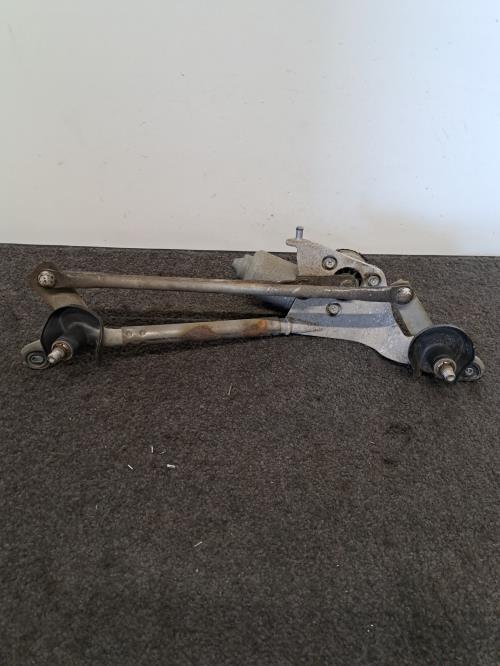 Image Moteur essuie glace avant - TOYOTA YARIS 2