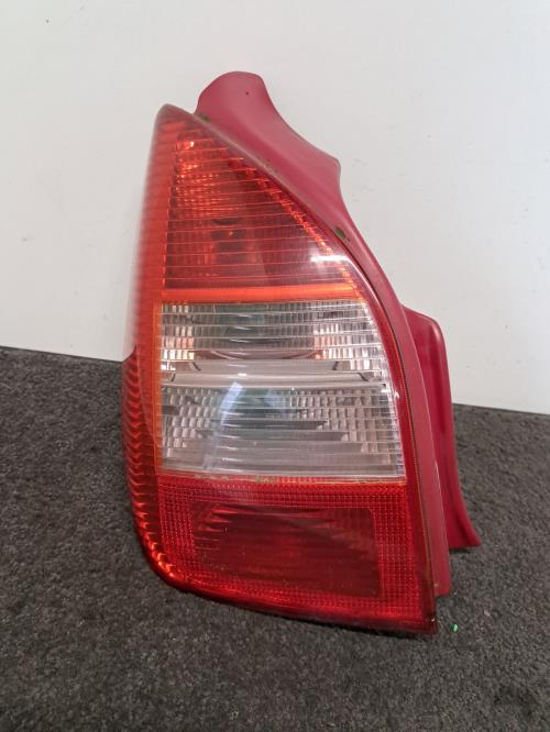 Image Feu arriere principal gauche (feux) - CITROEN C2