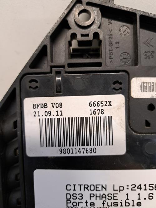 Image Porte fusible - CITROEN DS3