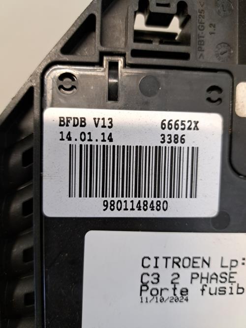 Image Porte fusible - CITROEN C3 2