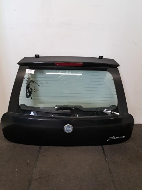 Image Malle/Hayon arriere - FIAT GRANDE PUNTO