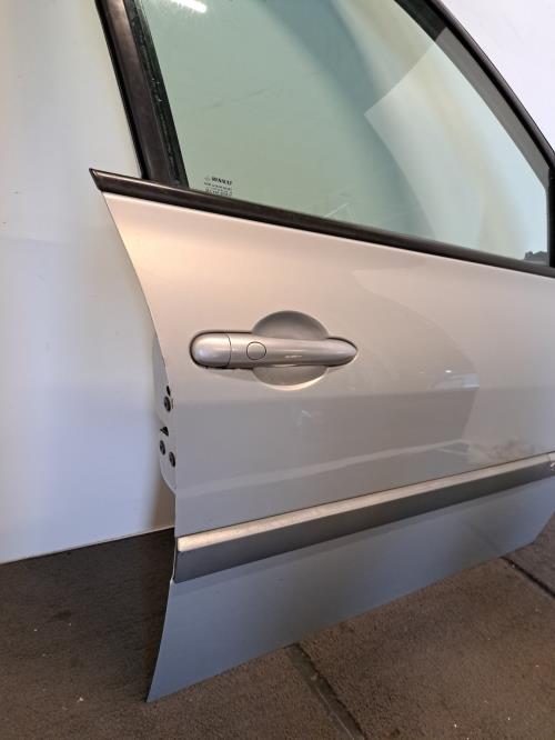 Image Porte avant droit - RENAULT MEGANE 2