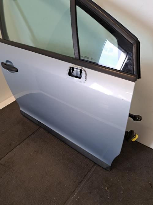 Image Porte avant droit - CITROEN C4 1