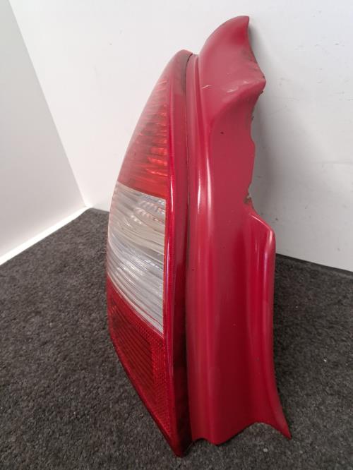 Image Feu arriere principal gauche (feux) - CITROEN C2