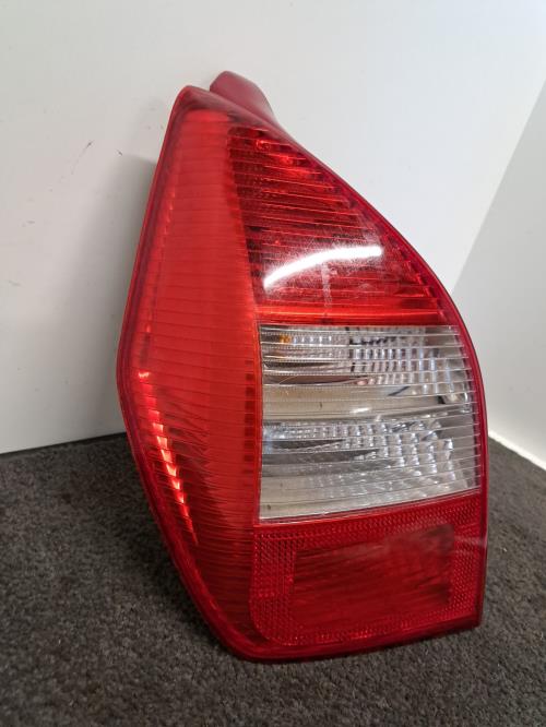 Image Feu arriere principal gauche (feux) - CITROEN C2