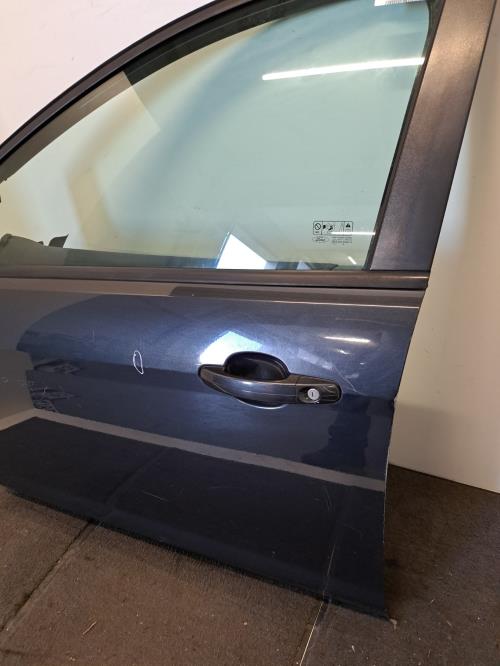 Image Porte avant gauche - FORD FOCUS 2