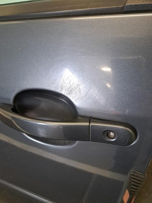 Image Porte avant gauche - FORD FIESTA 5