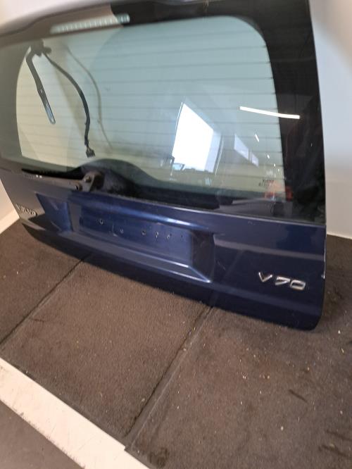 Image Malle/Hayon arriere - VOLVO V 70 1