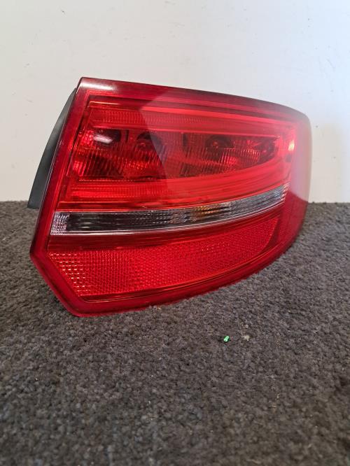 Image Feu arriere principal droit (feux) - AUDI A3 2
