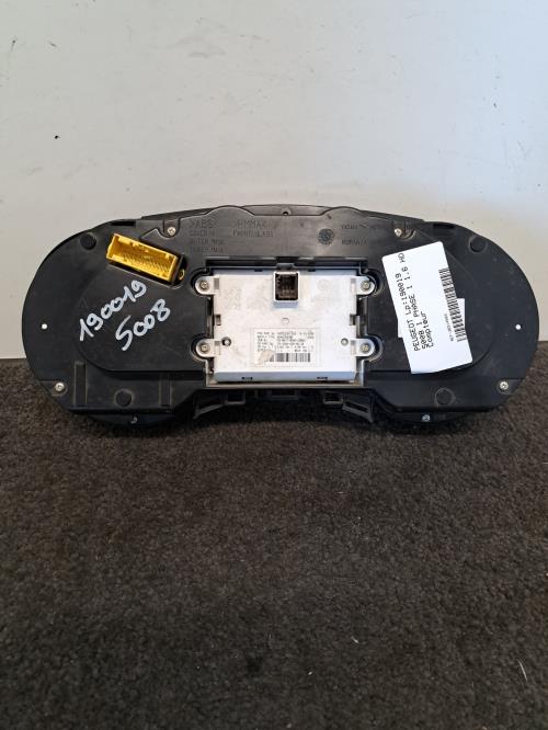 Image Compteur - PEUGEOT 5008 1