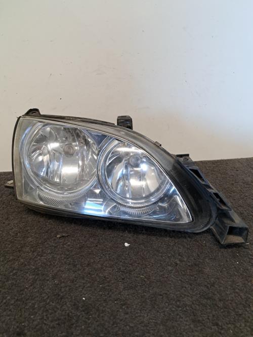 Image Optique avant principal droit (feux)(phare) - TOYOTA AVENSIS 1