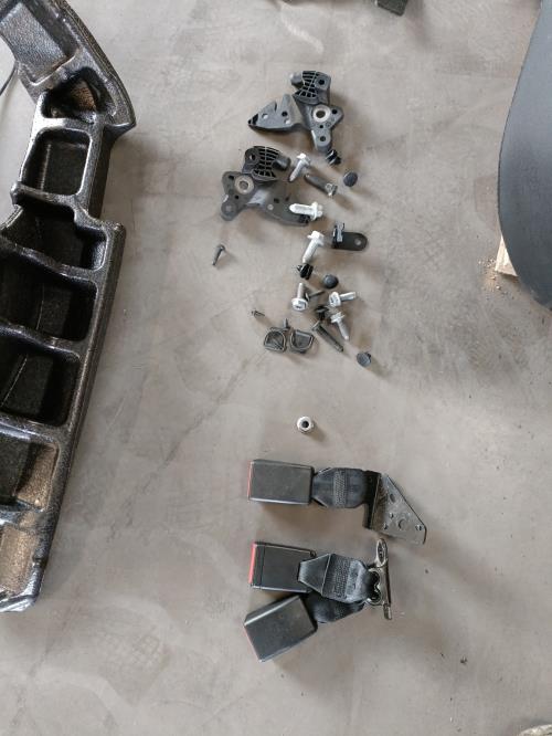Image Banquette arriere (KIT DERIV VP) - PEUGEOT 208 1