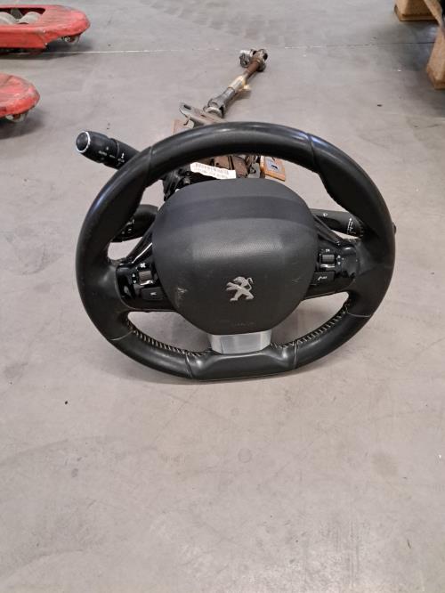 Image Planche de bord complete - PEUGEOT 308 2