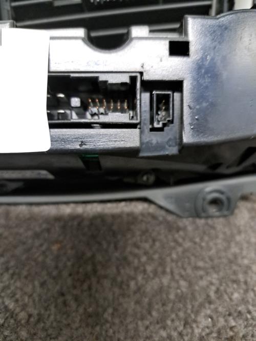 Image Commande chauffage - MERCEDES CLASSE E 211