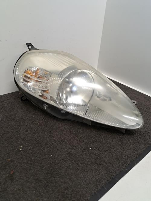 Image Optique avant principal droit (feux)(phare) - FIAT GRANDE PUNTO
